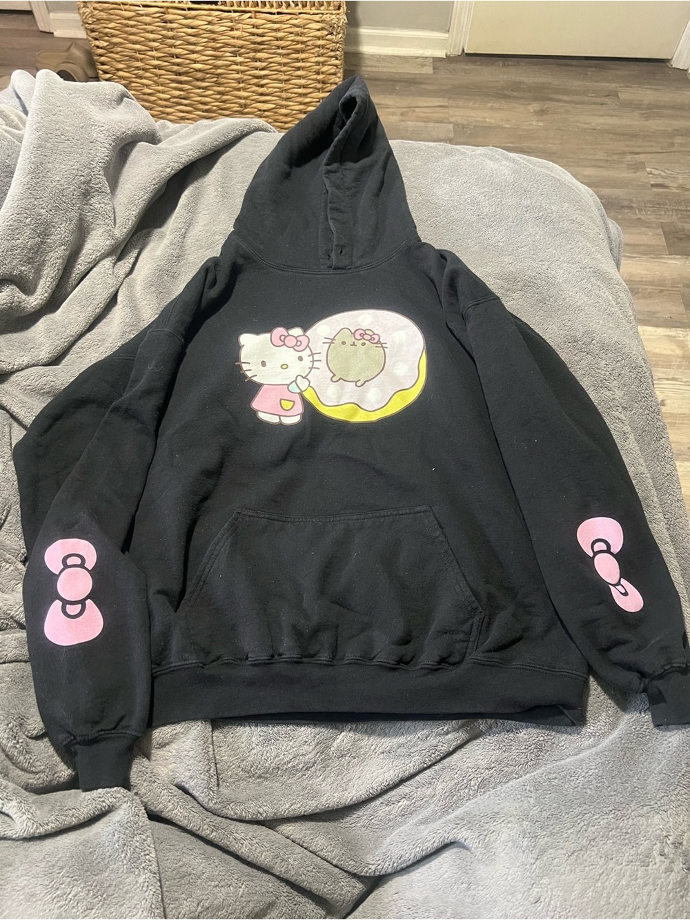 Pusheen Black Hoodie with Pink Bow and Character Graphic